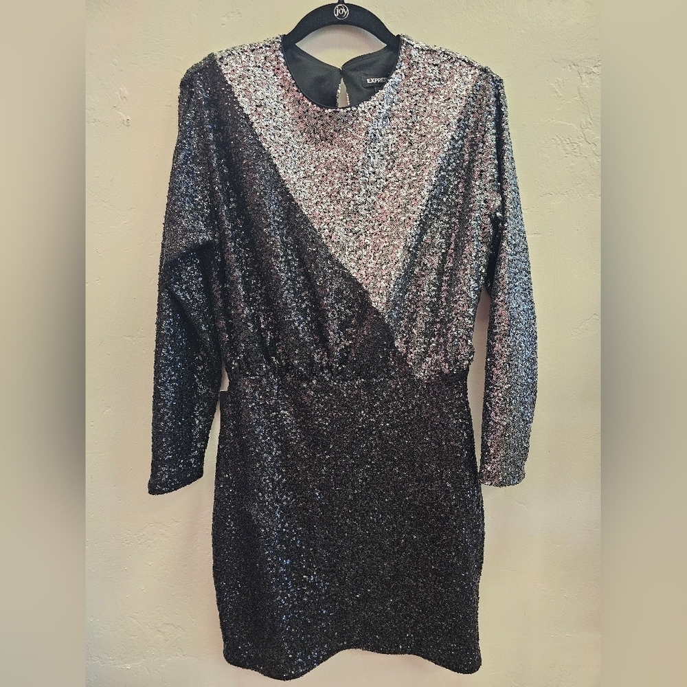 New years, date, glittery, mini, wedding, NWT, vacation, travel, luxury